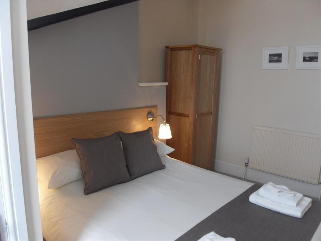 Powys Lodge Scarborough Eksteriør billede